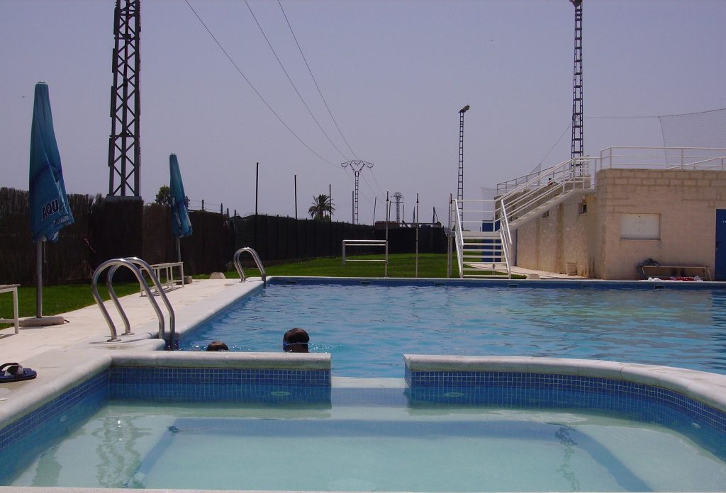 PISCINA.